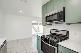 3304 Dolphin Cove, Austin, TX 78704 - Photo 8
