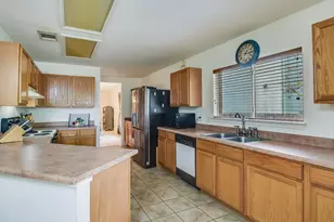 905 E Olympic Dr, Pflugerville, TX 78660 - Photo 4