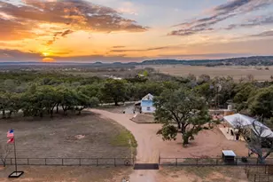 888 Dietrich Rd, Fredericksburg, TX 78624 - Photo 2