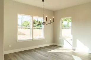 329 String Pr Wy, Smithville, TX 78957 - Photo 12