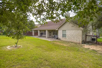 460 Tahitian Drive, Bastrop, TX 78602 - Photo 34