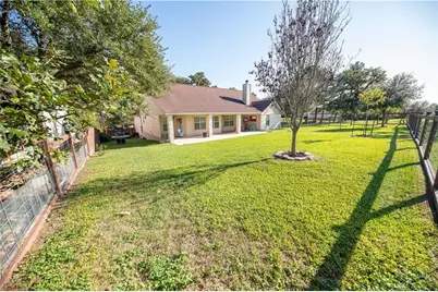 460 Tahitian Drive, Bastrop, TX 78602 - Photo 28