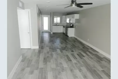 909 Reinli Street #133, Austin, TX 78751 - Photo 6