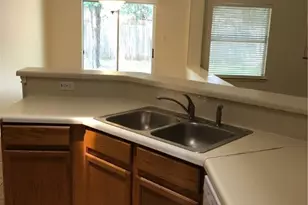 7600 Amanda Ellis Way, Austin, TX 78749 - Photo 10