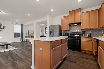 209 Sage Derby Drive, Hutto, TX 78634 - Photo 14