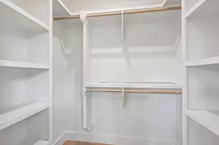 513 W Odell St, Austin, TX 78752 - Photo 20