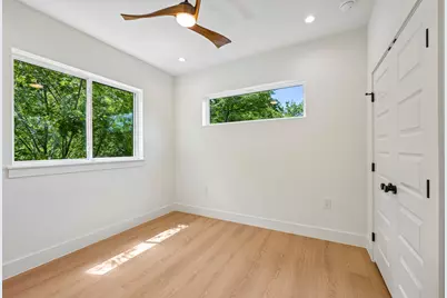 513 W Odell Street #B, Austin, TX 78752 - Photo 28