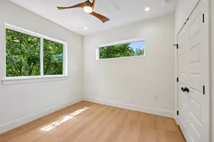 513 W Odell St, Austin, TX 78752 - Photo 28