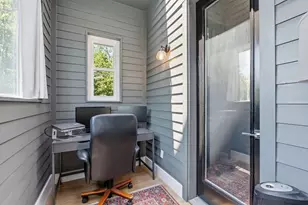 2806 W 44th St, Austin, TX 78731 - Photo 18
