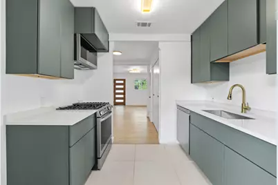 [Address not provided], Austin, TX 78745 - Photo 8