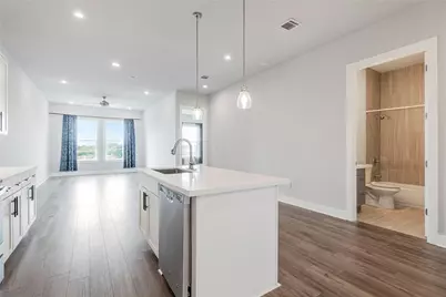 4507 E Martin Luther King Jr Boulevard #122, Austin, TX 78721 - Photo 10