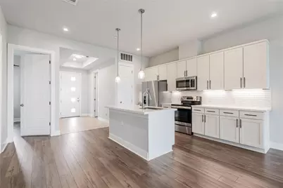 4507 E Martin Luther King Jr Boulevard #122, Austin, TX 78721 - Photo 6