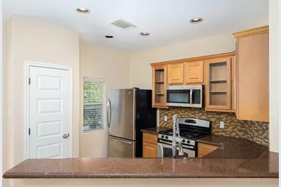 2829 Saville Loop #17C, Austin, TX 78741 - Photo 18