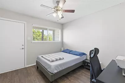 2801 Hemphill Park #A303, Austin, TX 78705 - Photo 12