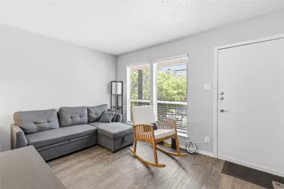2801 Hemphill Park #A303, Austin, TX 78705 - Photo 8