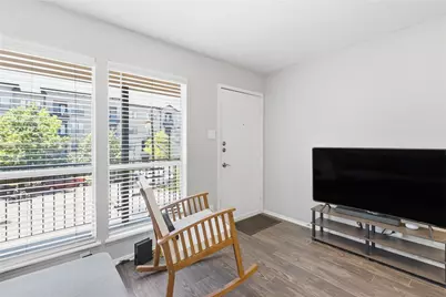 2801 Hemphill Park #A303, Austin, TX 78705 - Photo 10