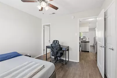 2801 Hemphill Park #A303, Austin, TX 78705 - Photo 14