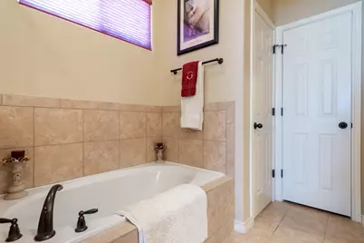 502 Carriage Oaks Drive, Liberty Hill, TX 78642 - Photo 18