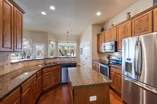 502 Carriage Oaks Dr, Liberty Hill, TX 78642 - Photo 10