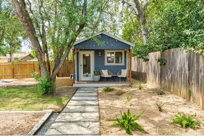 7404 Lunar Drive, Austin, TX 78745 - Photo 22
