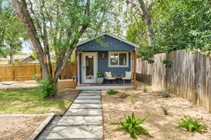 7404 Lunar Dr, Austin, TX 78745 - Photo 22