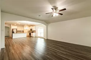 209 Reagor Dr, Taylor, TX 76574 - Photo 6
