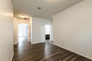 209 Reagor Dr, Taylor, TX 76574 - Photo 16