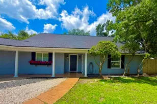 7303 Whispering Creek Cir, Austin, TX 78736 - Photo 16