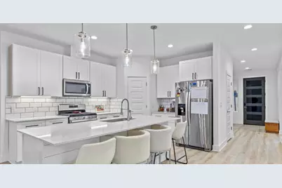 4711 Little Hill Circle, Austin, TX 78725 - Photo 2