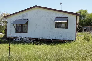 1023 Sierra Dr, Lockhart, TX 78644 - Photo 20