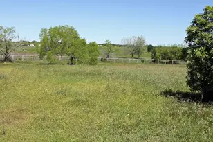 1023 Sierra Dr, Lockhart, TX 78644 - Photo 20