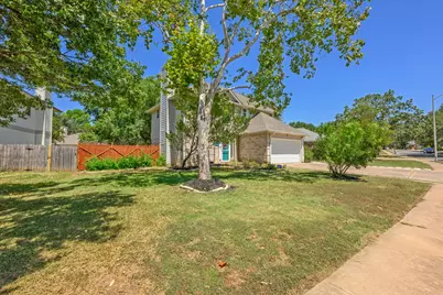 8002 Willet Trail, Austin, TX 78745 - Photo 6