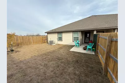 14812 Perlino Way #B, Manor, TX 78653 - Photo 12