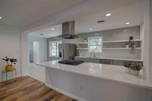 1610 Pecan St, Georgetown, TX 78626 - Photo 10