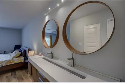 1610 Pecan Street, Georgetown, TX 78626 - Photo 34