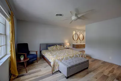 1610 Pecan Street, Georgetown, TX 78626 - Photo 32