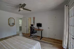 1610 Pecan St, Georgetown, TX 78626 - Photo 22