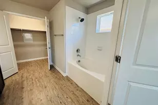 1405 Bear Peak Ln, Pflugerville, TX 78660 - Photo 6