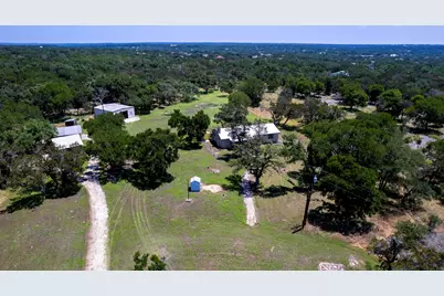 801 Billie Brooks Lane, Driftwood, TX 78619 - Photo 4