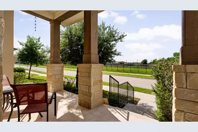 1511 Lawrence Street, Austin, TX 78741 - Photo 2