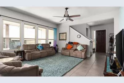 1511 Lawrence Street, Austin, TX 78741 - Photo 4