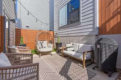 4020 Airport Boulevard #7, Austin, TX 78722 - Photo 6