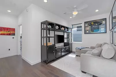 4020 Airport Boulevard #7, Austin, TX 78722 - Photo 22