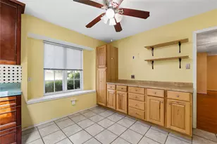 12715 Crystal Creek Dr, Buda, TX 78610 - Photo 10