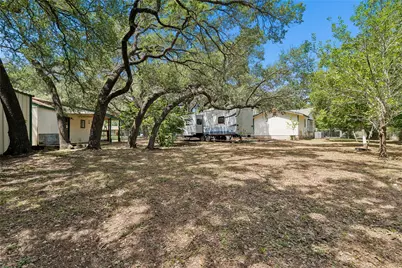 12715 Crystal Creek Drive, Buda, TX 78610 - Photo 34