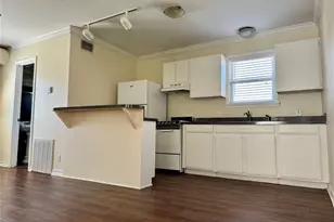 1509 Shoal Creek, Austin, TX 78701 - Photo 10