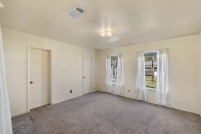 809 N Main Street, Lexington, TX 78947 - Photo 18