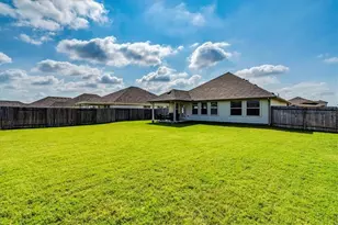 117 Balsam St, Hutto, TX 78634 - Photo 24