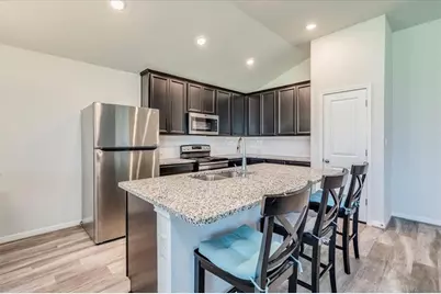 117 Balsam Street, Hutto, TX 78634 - Photo 8