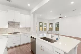 217 Montecido Dr, Liberty Hill, TX 78642 - Photo 10